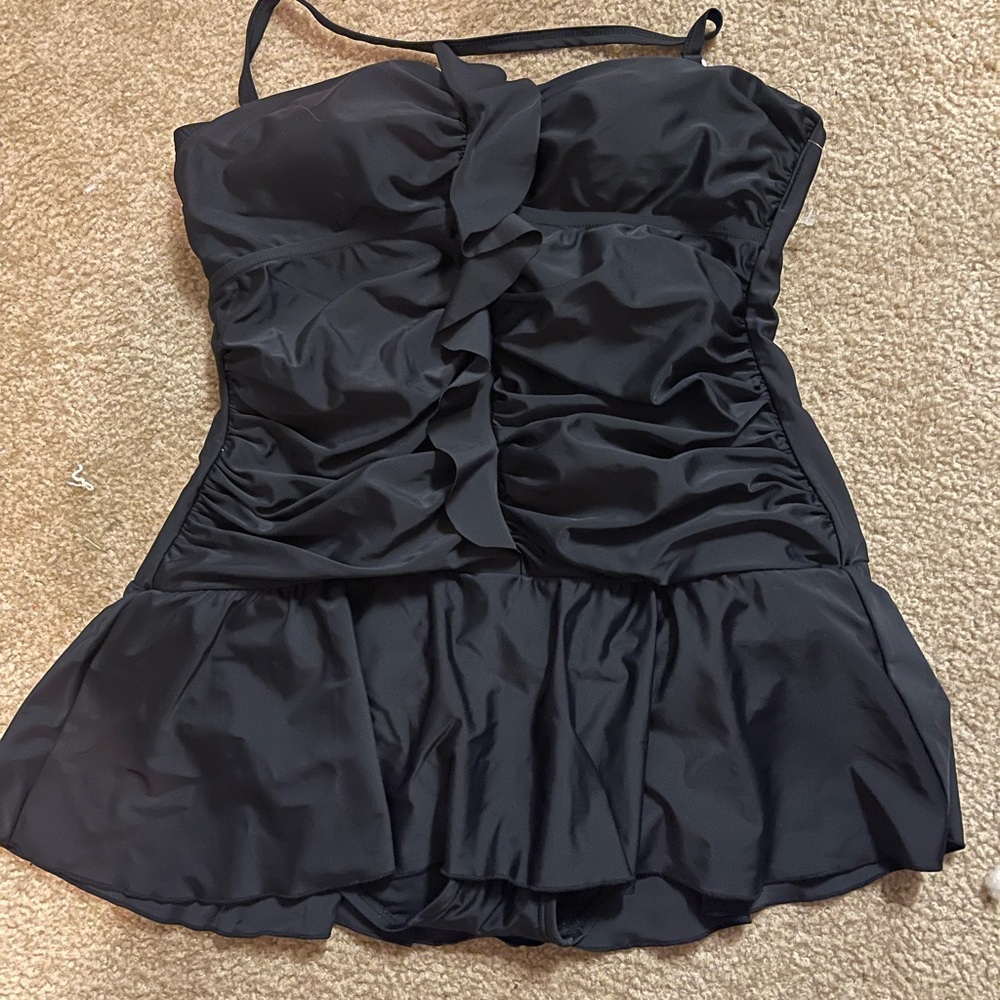 IBRAND NEW black 1 piece black bathing suit Size 18(1X)